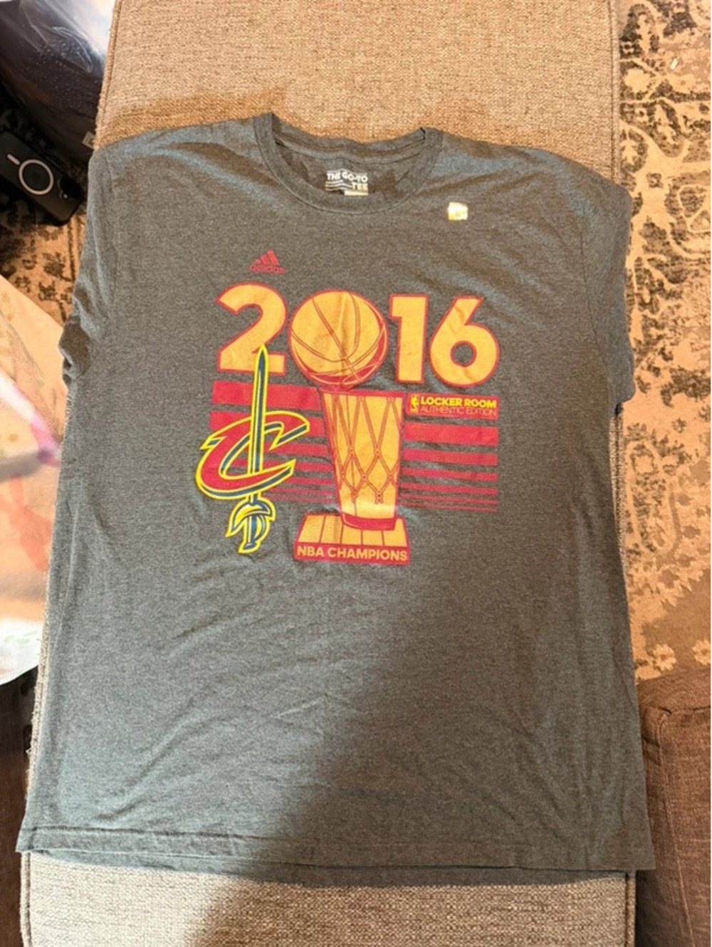 Adidas Cleveland Cavaliers 2016 NBA Champions Locker Room Authentic T-Shirt XL